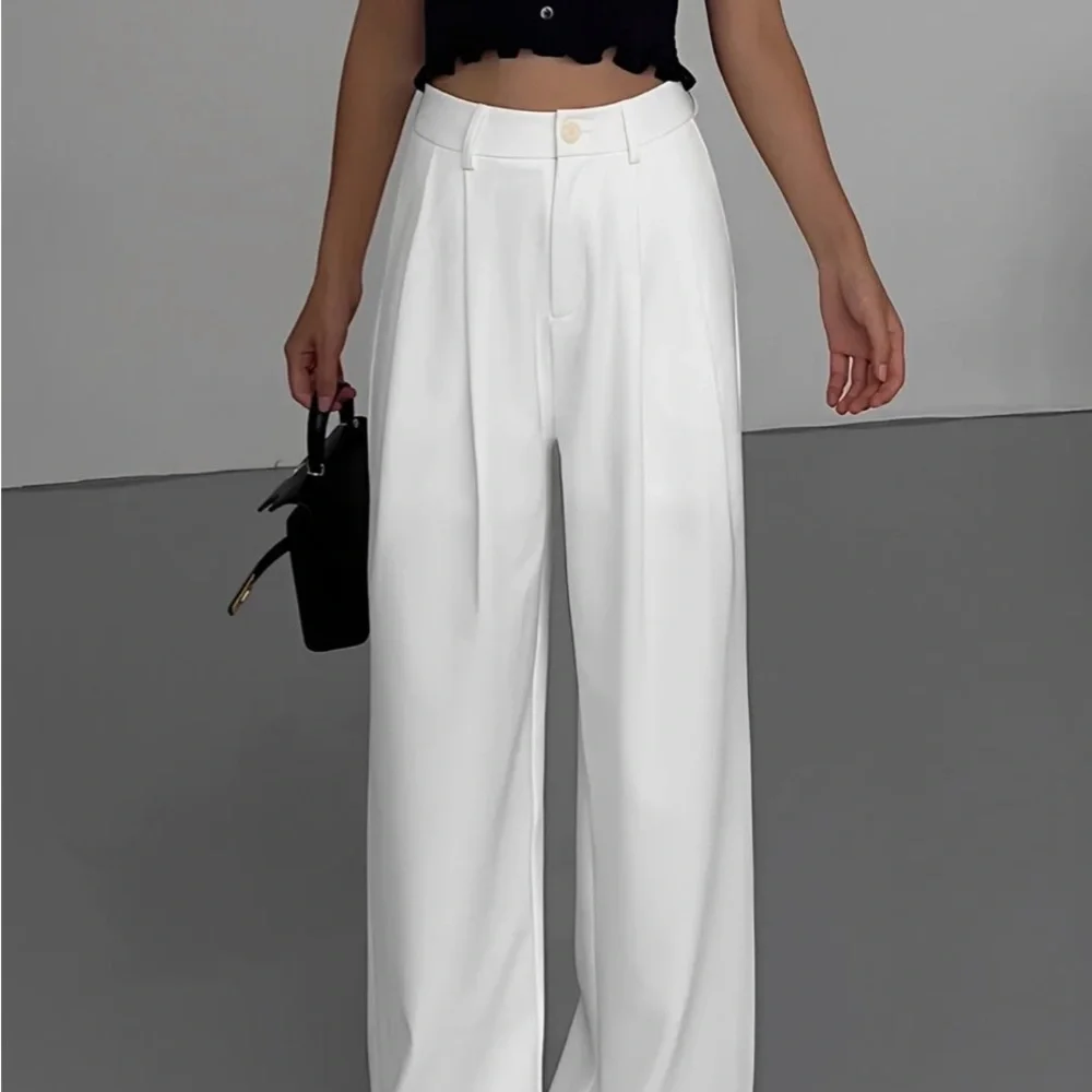 Wide Leg Pleated Pant - Picture 1 of 2